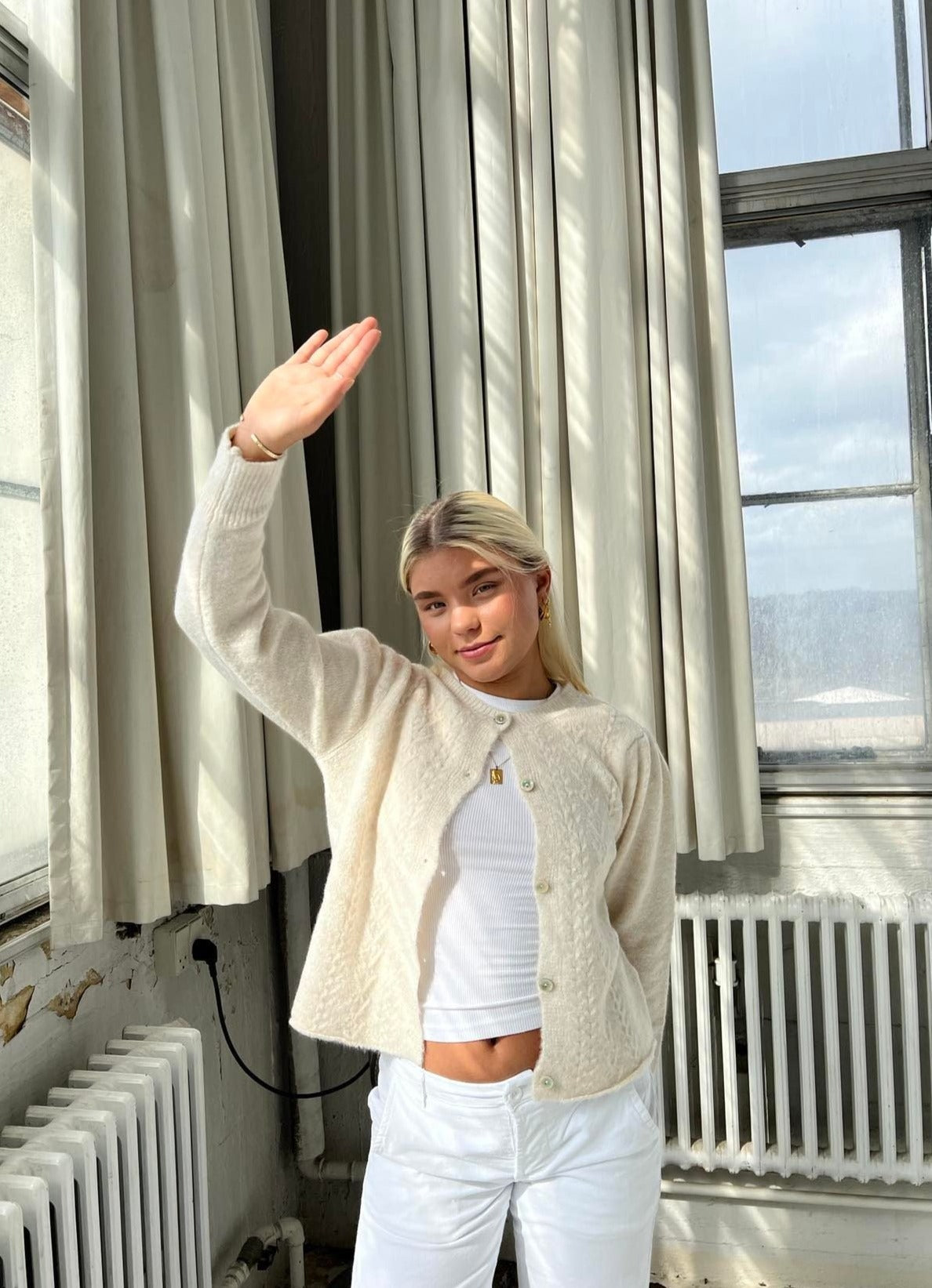 Cilla Knitted Cardigan - Eclaire