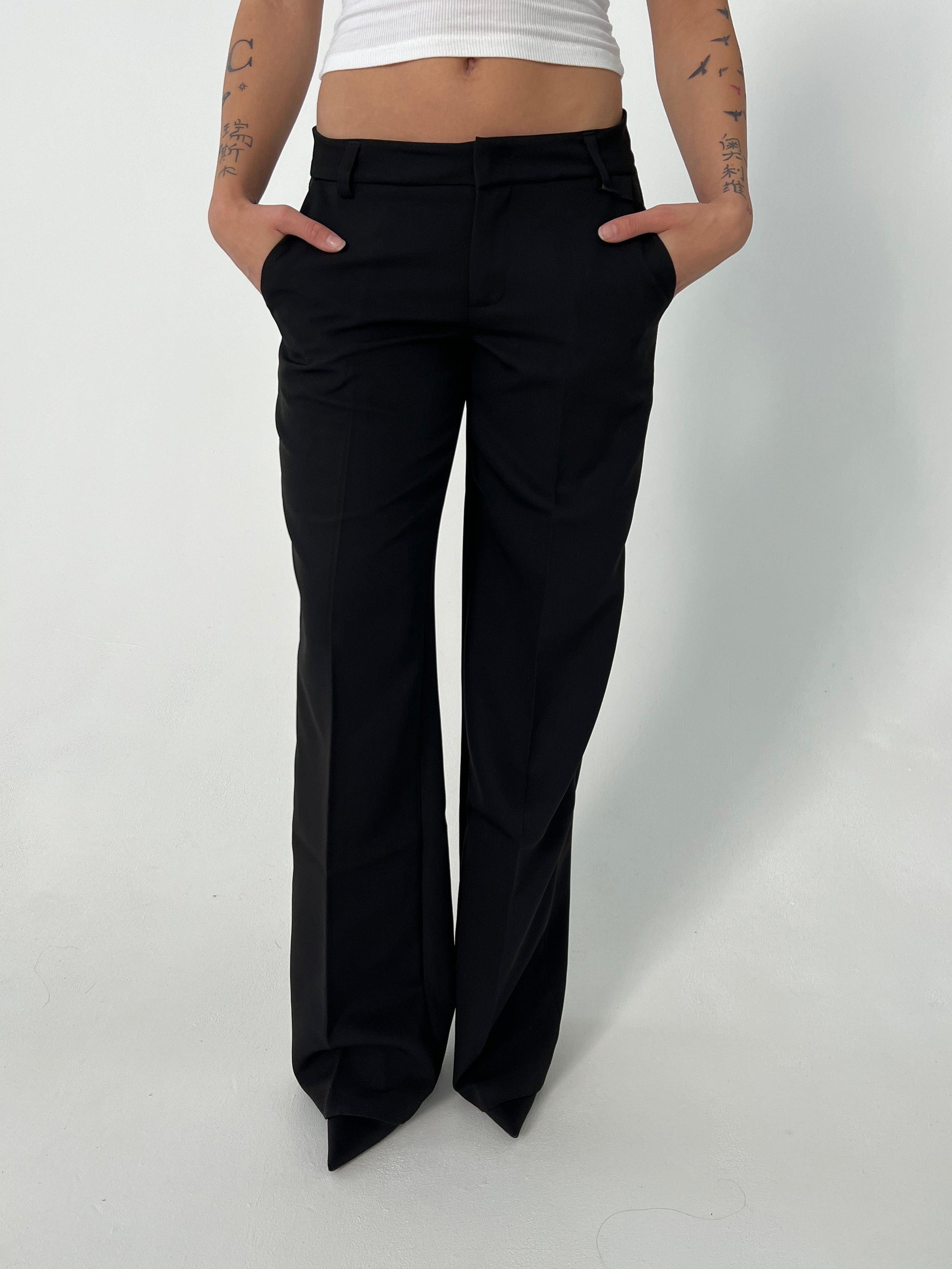 Britney Low Waisted Suit Pants - Eclaire