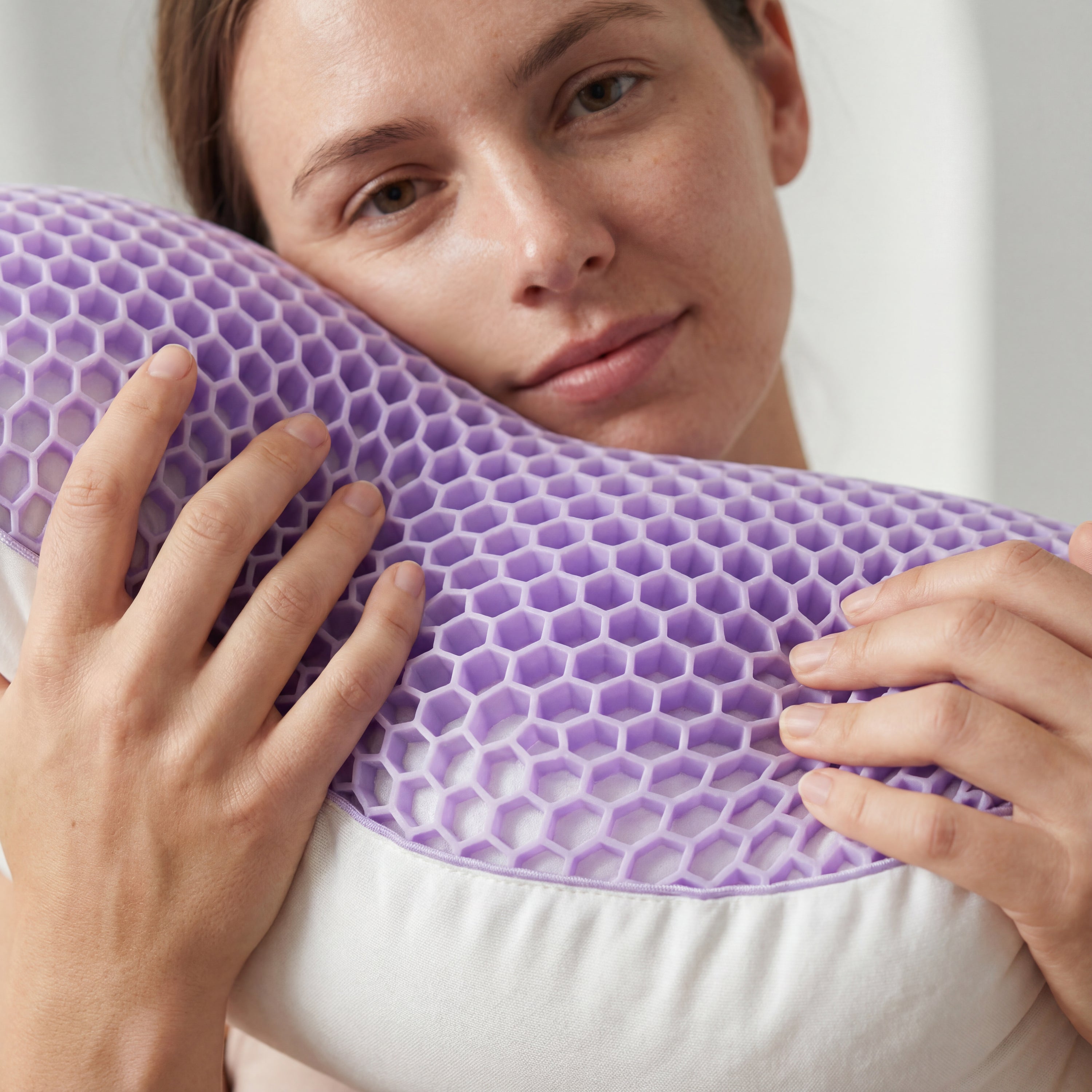 Eclaire SkinControl Pillow